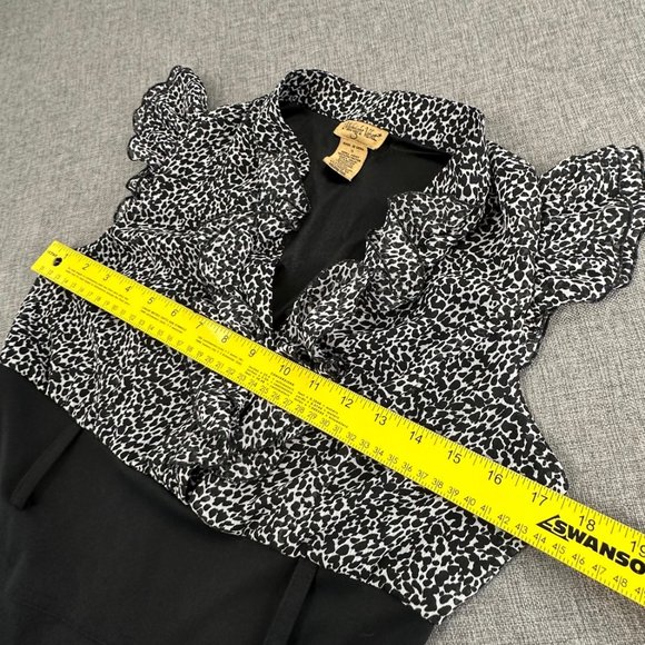 Midnight Velvet Dress Size 6 Black Gray Ruffled Cap Sleeve V-Neck Polyester & Sp - Picture 6 of 13